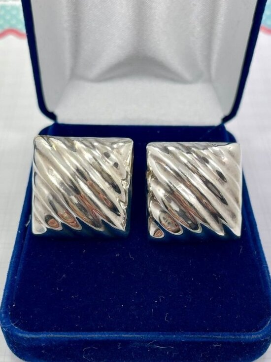 Unbranded Jewelry - Vintage Alpaca Mexico Ribbed Square Stud Earrings Hollow Geometric